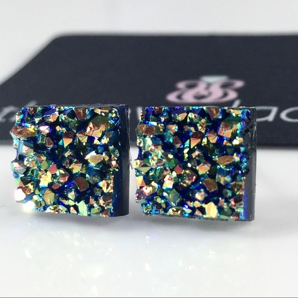 3 for 15🎀green gold rainbow faux druzy studs - Picture 5 of 6